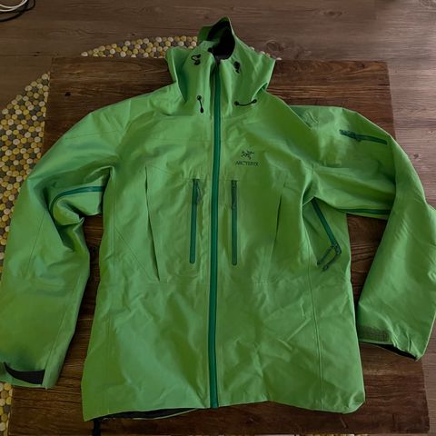 Arcteryx Alpha SV (L)