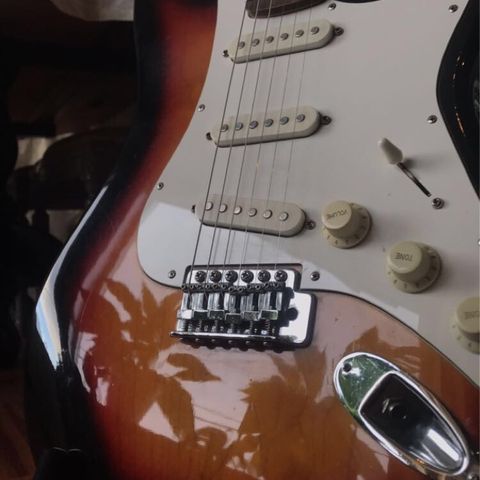 Kingsound stratocaster el gitar