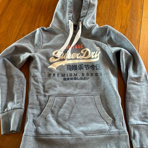 Superdry hettegenser 2xs