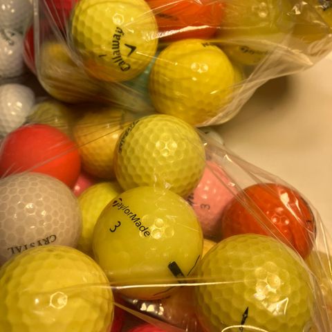 golfballer med farge