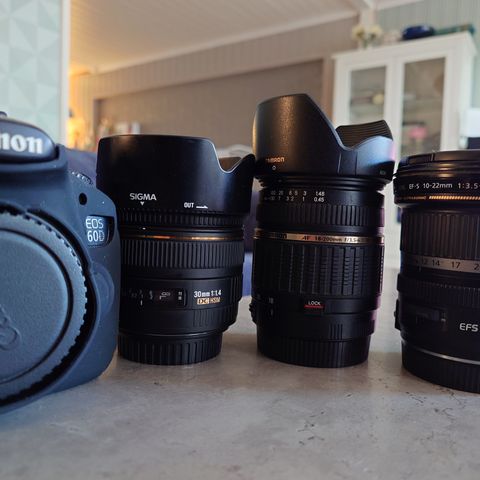 Canon 60D med 3 objektiver