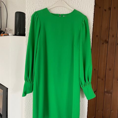 Grønn kjole i Str. M