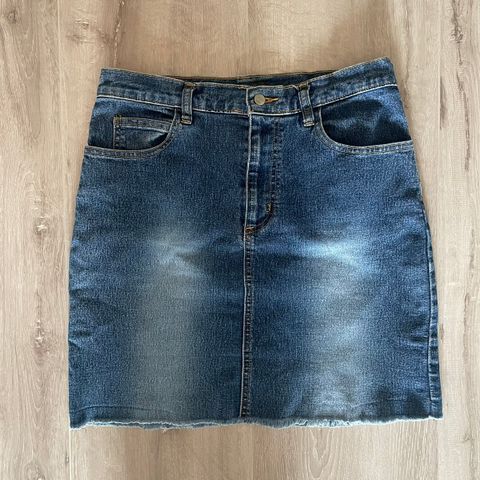 Denim skjørt Strl 38