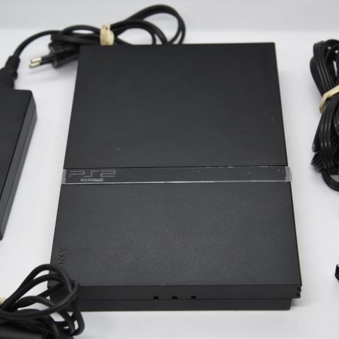 PlayStation 2 Slim konsoll