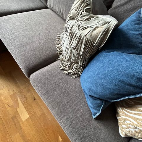 Sofa med sjeselong