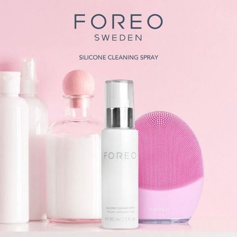 Foreo silicone cleaning spray