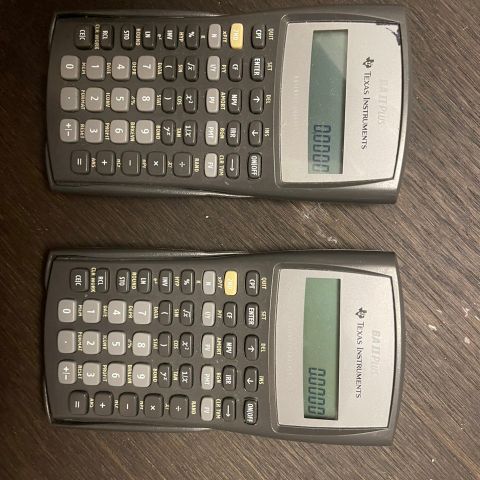 2stk Kalkulator Texas instruments BA ii Plus