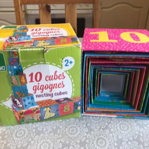 10 cubes gigognes for 2+ år