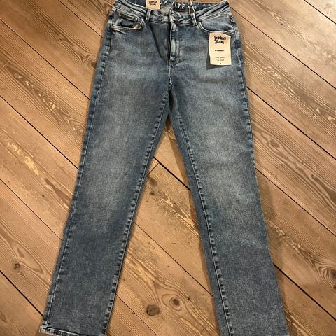 Jeans fra Lois og Va Vite