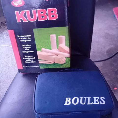 Kubb og Boules spill selges.samlet
