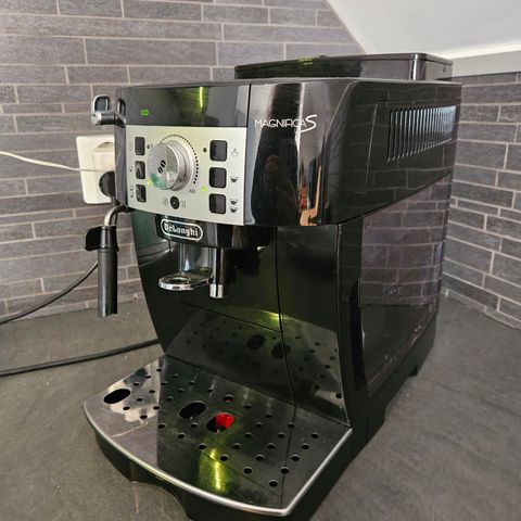 DeLonghi Magnifica S kaffemaskin