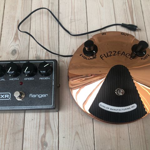 Fuzz face og MXR flanger