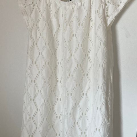 Hvit kjole fra Soft Rebel