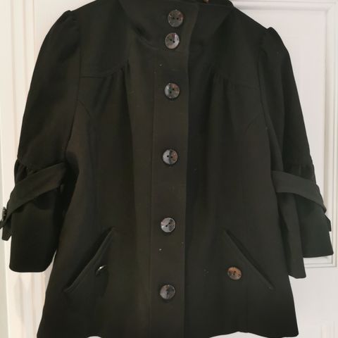 Kort blazer / jakke fra lifetime str 42