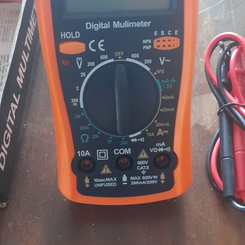 Digitalt multimeter