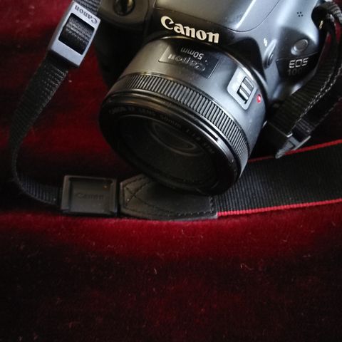 Canon Eos 100 D selges