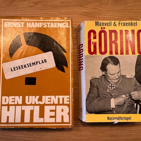 «Den ukjente Hitler» og « Göring» krigslitteratur ,selges samlet.