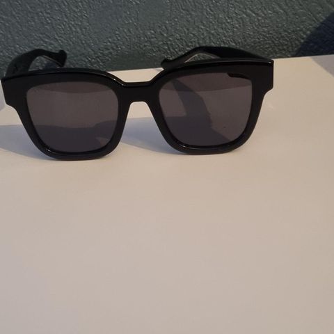Gucci  solbriller
