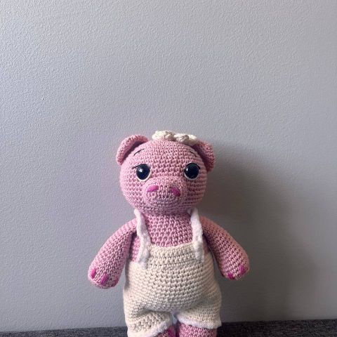 Heklet gris, amigurumi