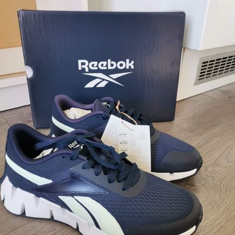 Reebok sko str 38