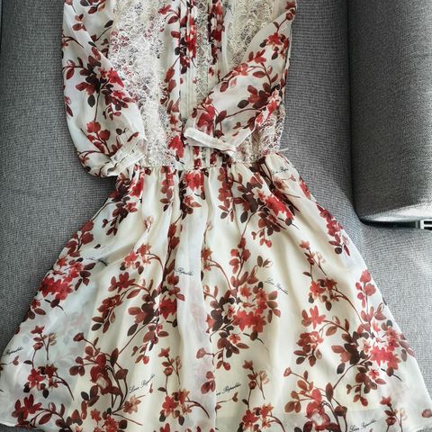 Nydelig kjole str M