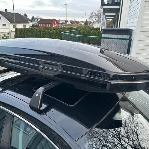 Thule Dynamic 800 Skiboks