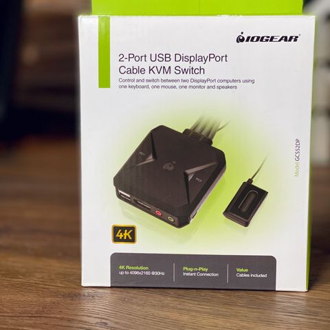 Iogear 2-port USB DisplayPort KVM Switch 4K