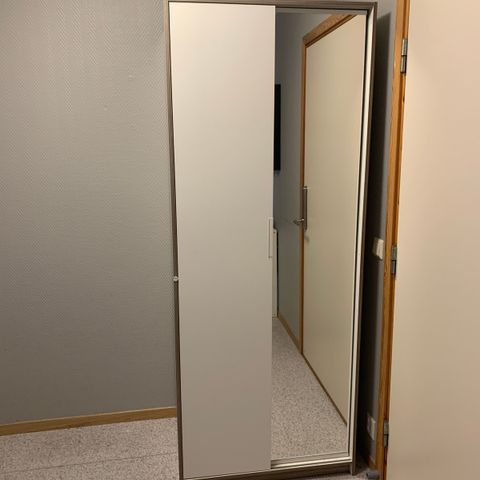 Garderobeskap med speil, 80 cm bredt