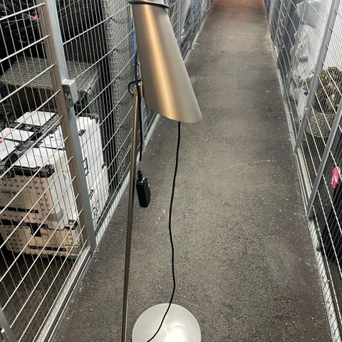 Frittstående lampe