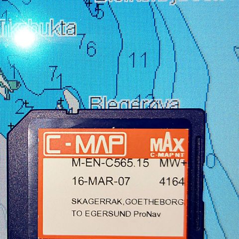 C-map max, sd kort som dekker Stavanger ønsket kjøpt
