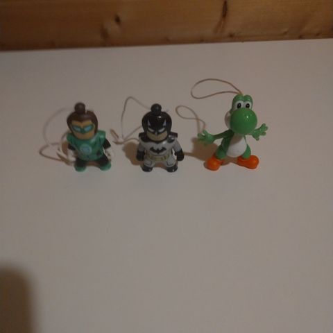 Yoshi, green lantern og Batman nøkkelring
