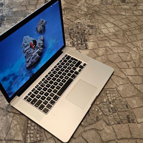 God Mac Book Pro 15 Retina - 2013 modell med 16 GB RAM og 500 GB SSD