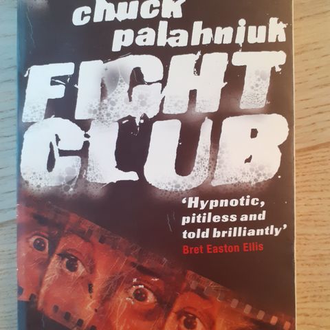 Fight Club av Chuck Palahniuk - Få med gratis ved kjøp over 100 kr