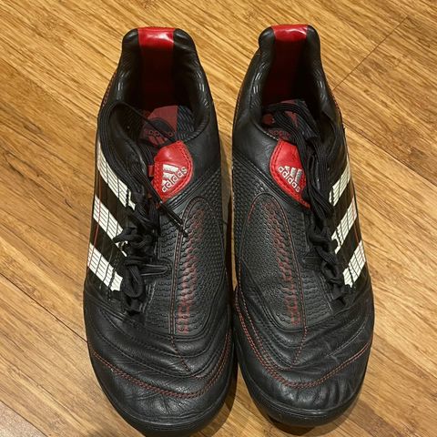 Adidas Predator-fotballsko str 42 2/3