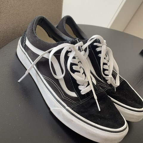 Vans str43