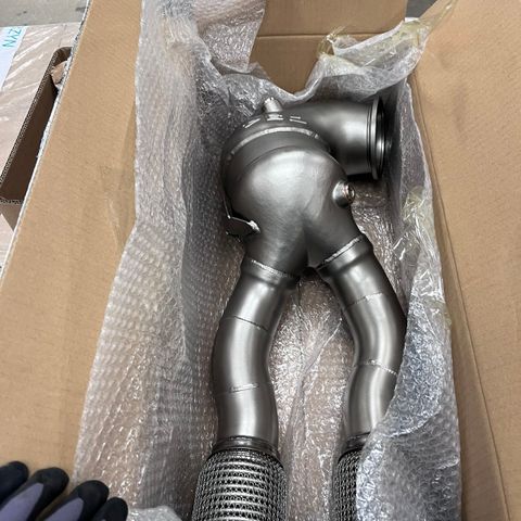 034 motorsport downpipe RS3 8V (200cel)