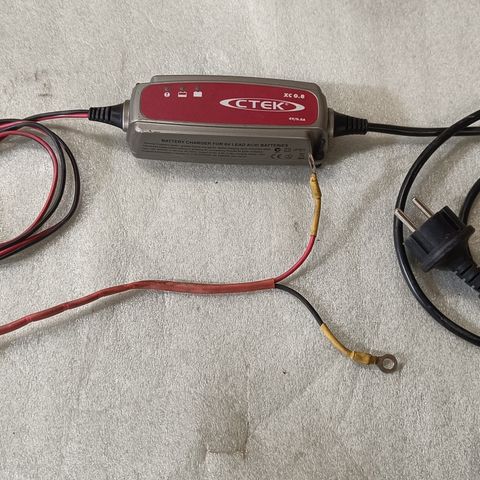 CTEK  XC 6V 0,8amp vedlikeholdslader