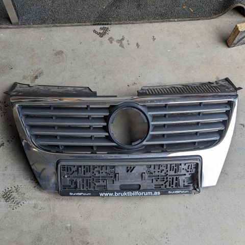 frontgrill VW passat B6