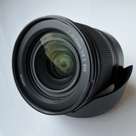 Nikon Z 24-70mm f4 S