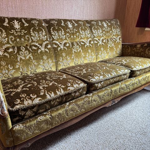 Vintage sofa m 2 stoler