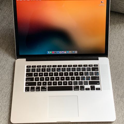 MacBook Pro Retina 15 — mid 2012, i7, 16gb, 512gb