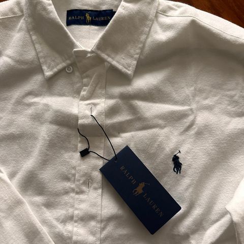 Ny Ralph Lauren skjorte