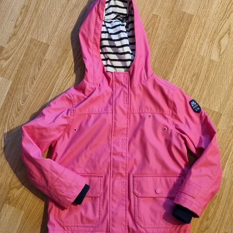 Tommy Hilfiger regnjakke str 6-7år