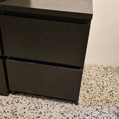 IKEA Malm kommode / nattbord svart 40x 55 x 48 cm