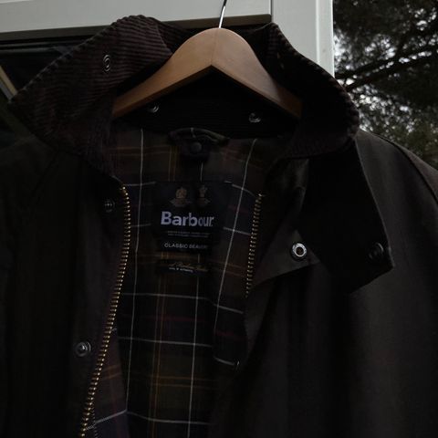 BARBOUR Classic Beaufort® Wax Jacket