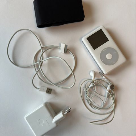 iPod photo (2004)