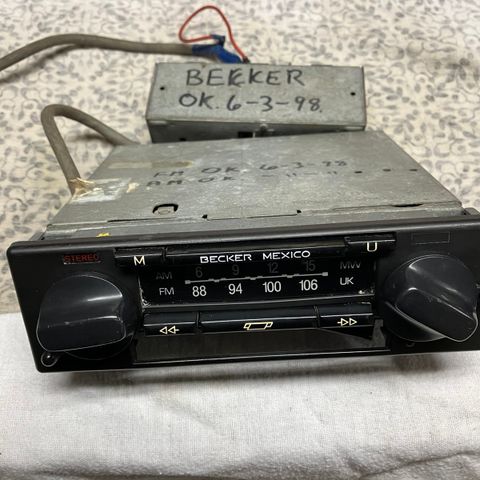 Becker  Mexico  radio med kassettspiller  til Mercedes  selges