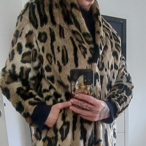 Faux Leopard fur coat