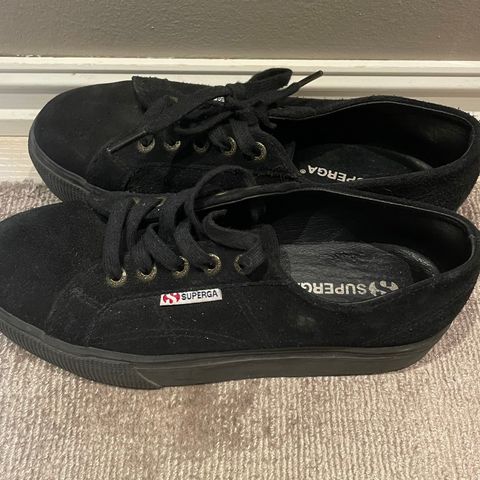 Superga sneakers, semsket skinn, str. 37,5