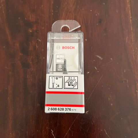 Ubrukt Bosch notfres 3 mm med 8 mm skaft